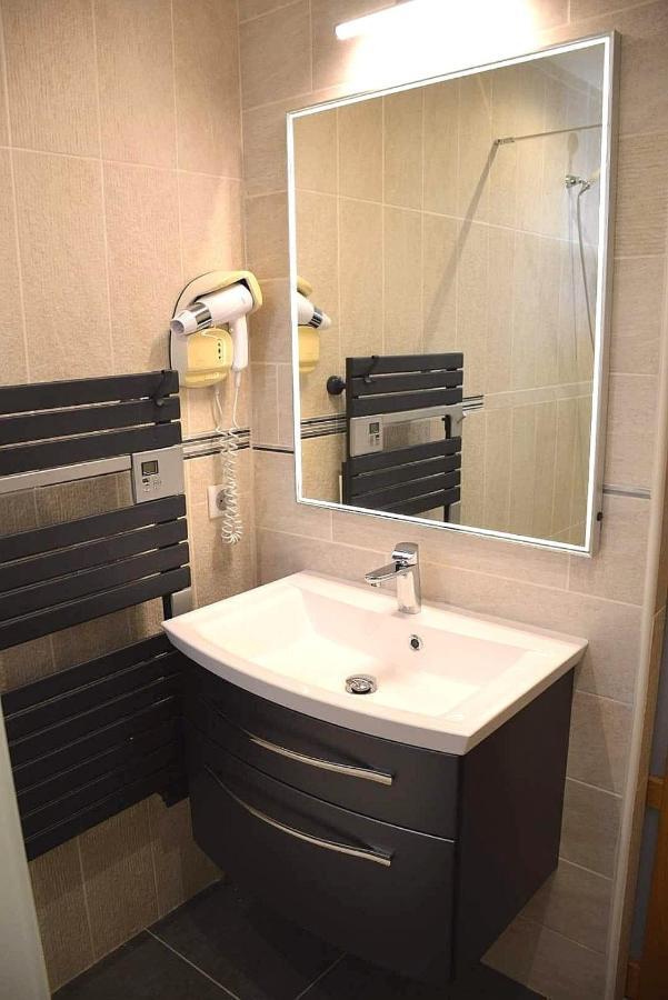 Logis Hotel Restaurant Spa Les Balcons De L'Esperance Limeuil Dış mekan fotoğraf
